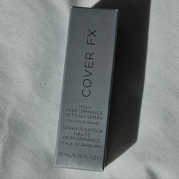 Cover FX High Performance Setting Spray - Picture 7 of 9